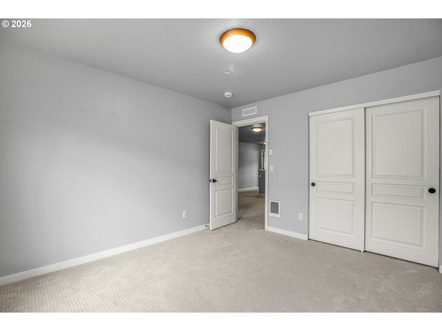 60 N 41ST Pl, Ridgefield, WA 98642