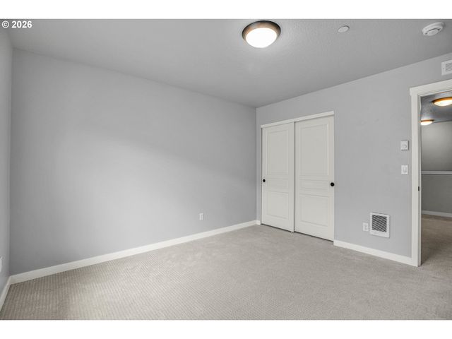 60 N 41ST Pl, Ridgefield, WA 98642