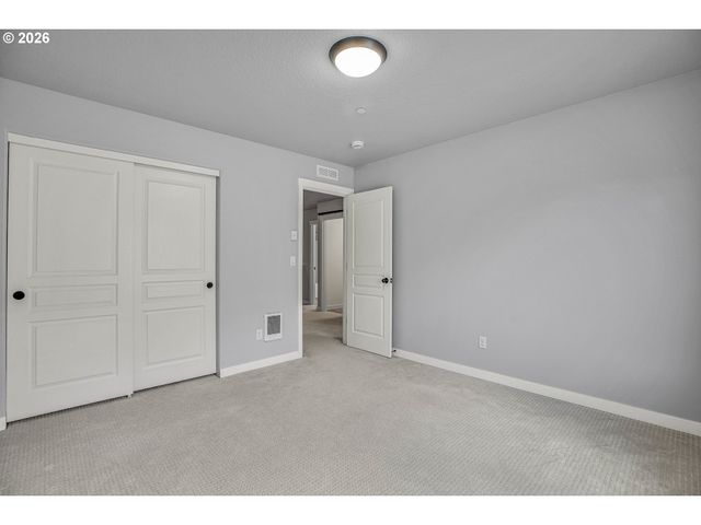 60 N 41ST Pl, Ridgefield, WA 98642