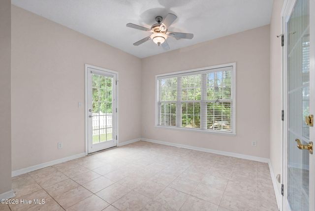 8887 Lansdowne Drive NW, Calabash, NC 28467