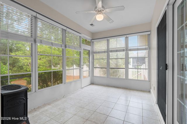 8887 Lansdowne Drive NW, Calabash, NC 28467
