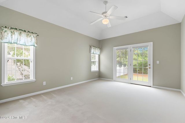 8887 Lansdowne Drive NW, Calabash, NC 28467