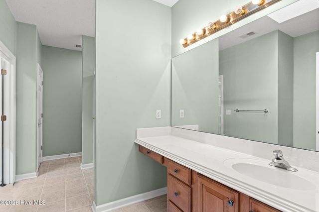 8887 Lansdowne Drive NW, Calabash, NC 28467