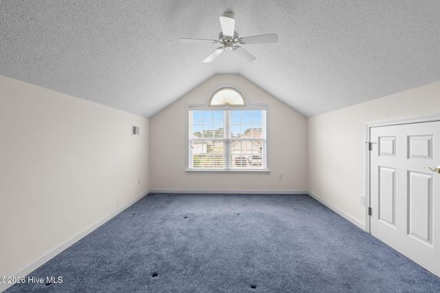 8887 Lansdowne Drive NW, Calabash, NC 28467