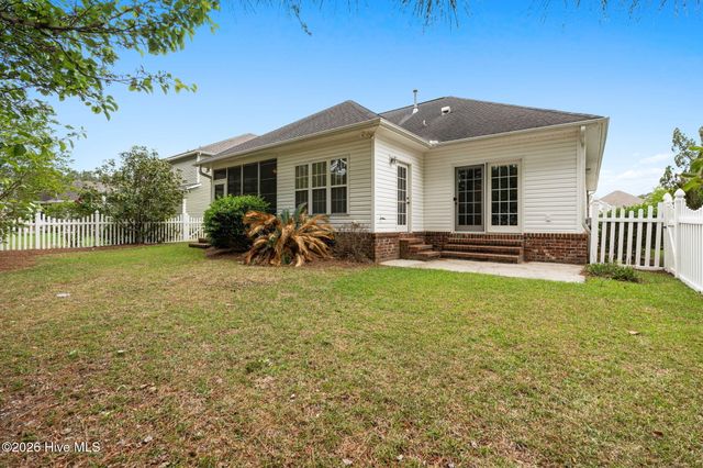 8887 Lansdowne Drive NW, Calabash, NC 28467