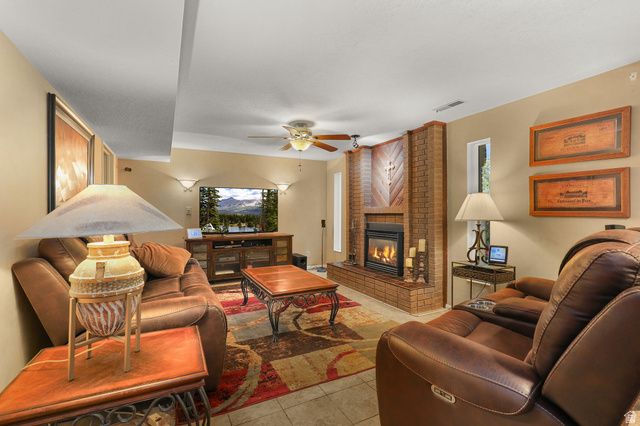 4236 S 1100 W, Riverdale, UT 84405