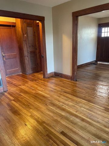 88 Walnut Street, East Hartford, CT 06108