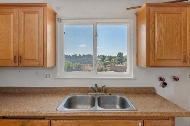 3162 Via Arcilla, San Diego, CA 92111