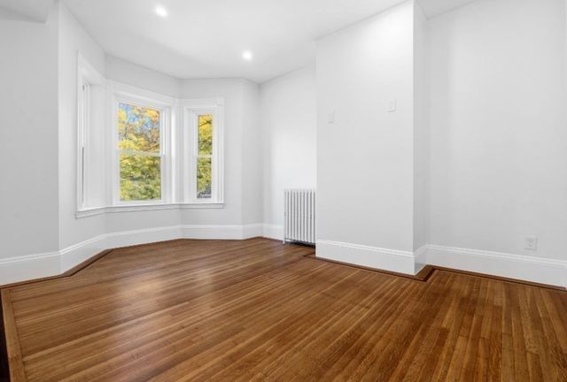 58 Thomas Park, Boston, MA 02127