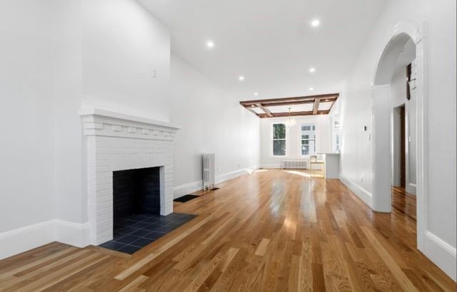 58 Thomas Park, Boston, MA 02127