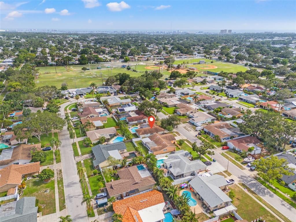 Image 28 of property listing at 9309 120TH STREET, Seminole, FL 33772
