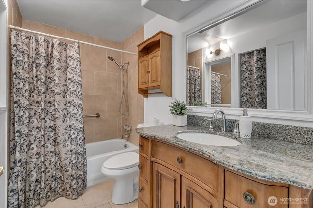 12601 105th Avenue Ct E, Puyallup, WA 98374