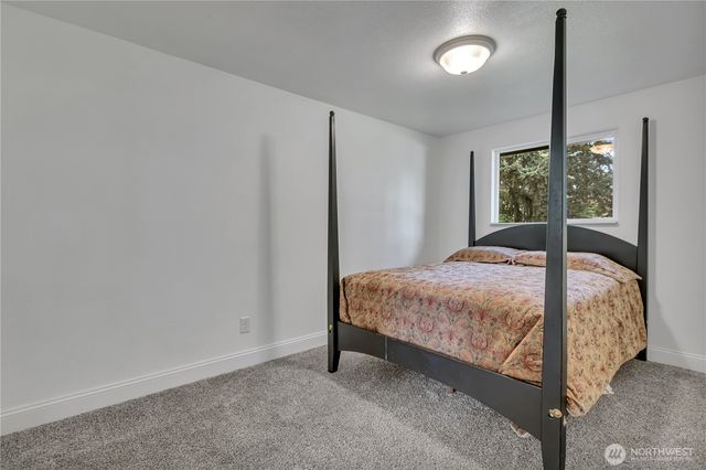 12601 105th Avenue Ct E, Puyallup, WA 98374