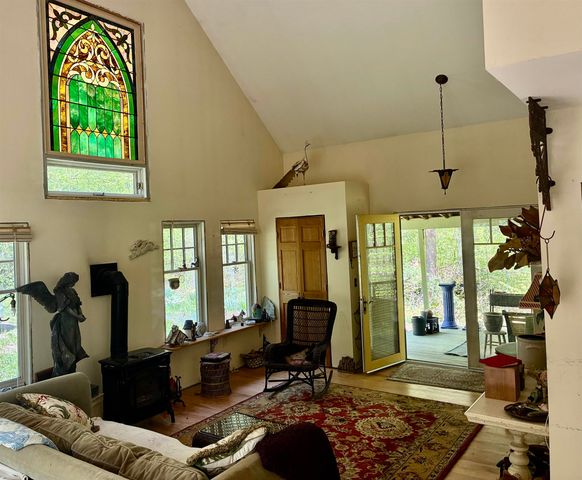 114 Maple Street, Duxbury, VT 05676