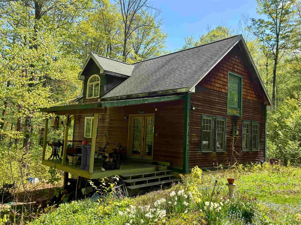 114 Maple Street, Duxbury, VT 05676
