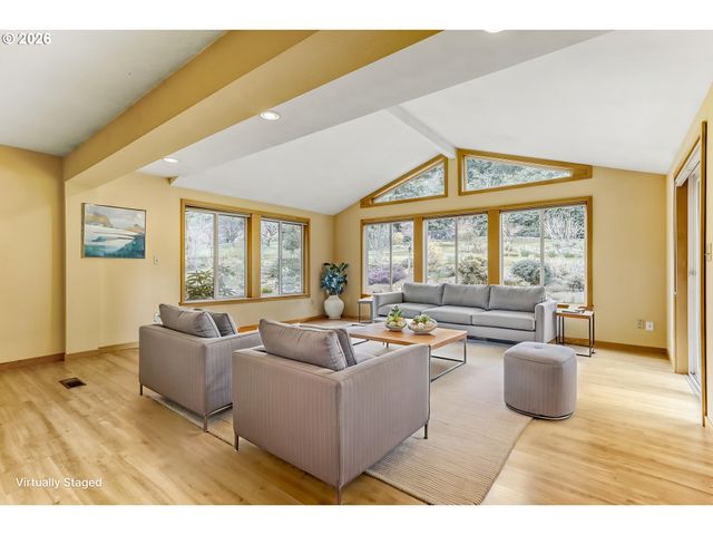 21120 Se LANSING Ln, Damascus, OR 97089