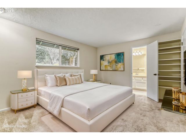 21120 Se LANSING Ln, Damascus, OR 97089