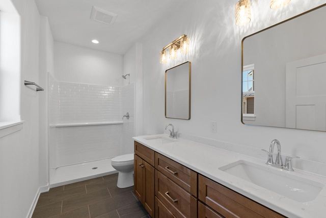 126 Luxembourg Brotherhood BOULEVARD, Belgium, WI 53004