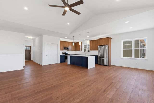 126 Luxembourg Brotherhood BOULEVARD, Belgium, WI 53004