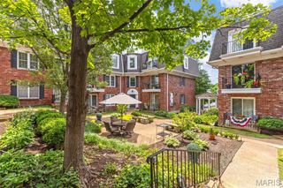 115 E Bodley Avenue A6, Kirkwood, MO 63122