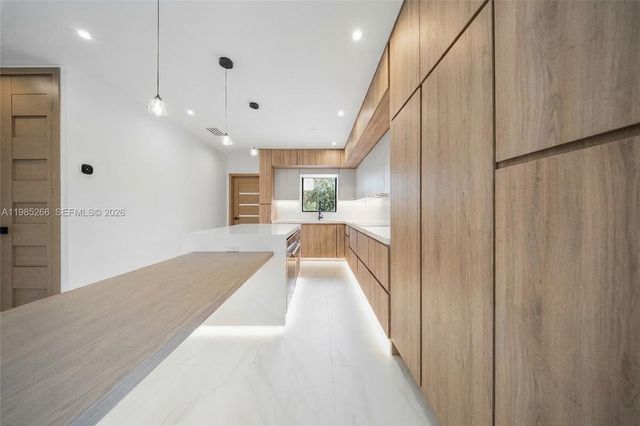 4241 Red Rd, Coral Gables, FL 33155