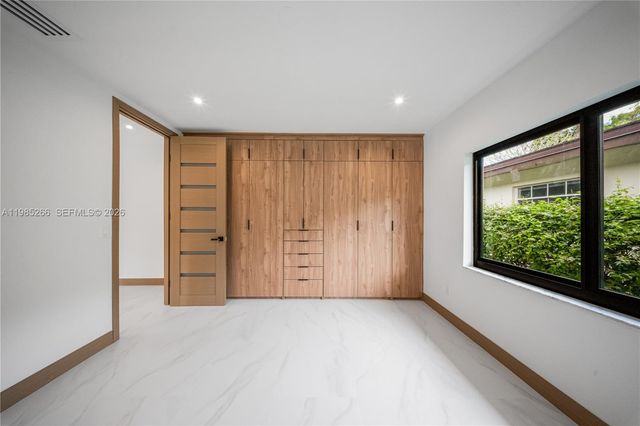 4241 Red Rd, Coral Gables, FL 33155