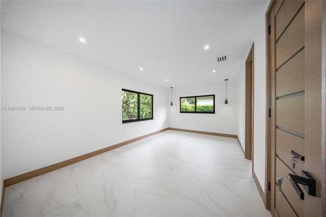 4241 Red Rd, Coral Gables, FL 33155