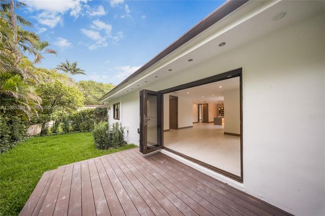 4241 Red Rd, Coral Gables, FL 33155