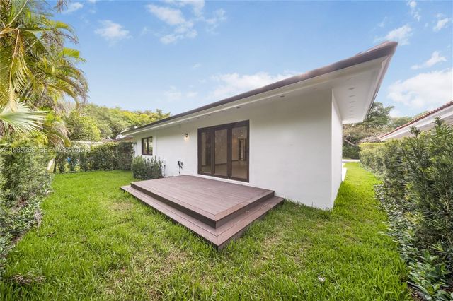 4241 Red Rd, Coral Gables, FL 33155