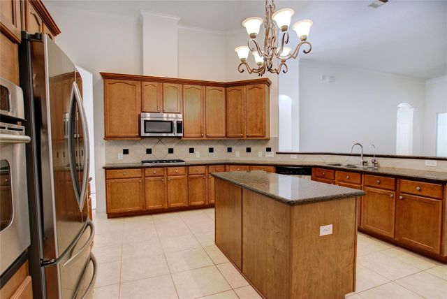 3327 River Bend Drive, Rosenberg, TX 77471