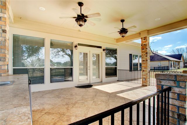 3327 River Bend Drive, Rosenberg, TX 77471