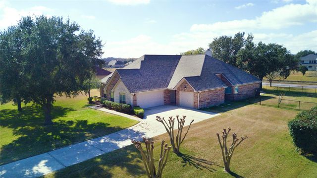 3327 River Bend Drive, Rosenberg, TX 77471