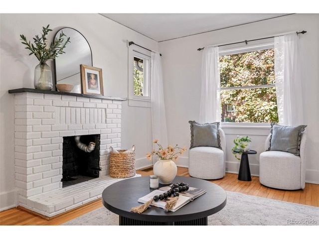 906 Monroe St, Denver, CO 80206