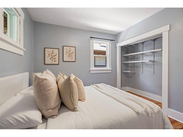 906 Monroe St, Denver, CO 80206