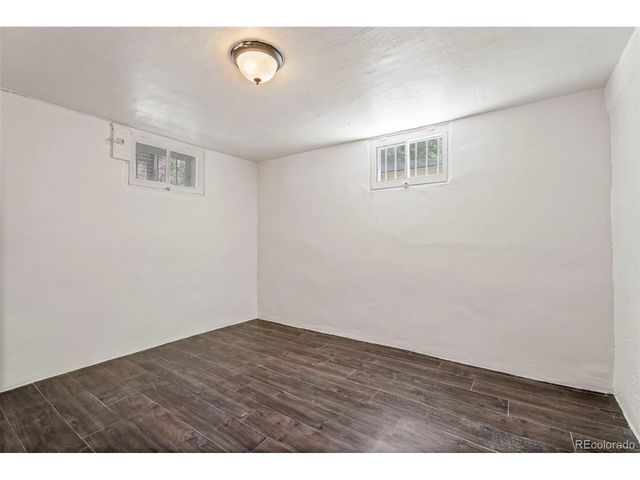 906 Monroe St, Denver, CO 80206
