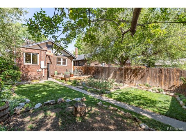 906 Monroe St, Denver, CO 80206