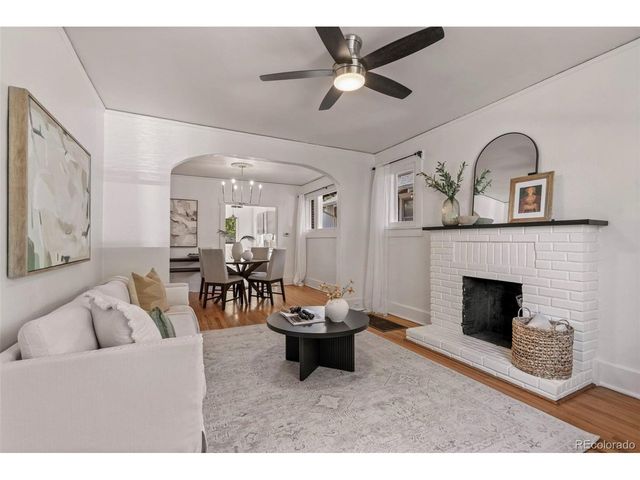 906 Monroe St, Denver, CO 80206