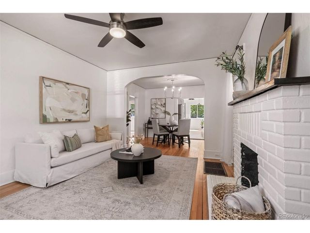 906 Monroe St, Denver, CO 80206