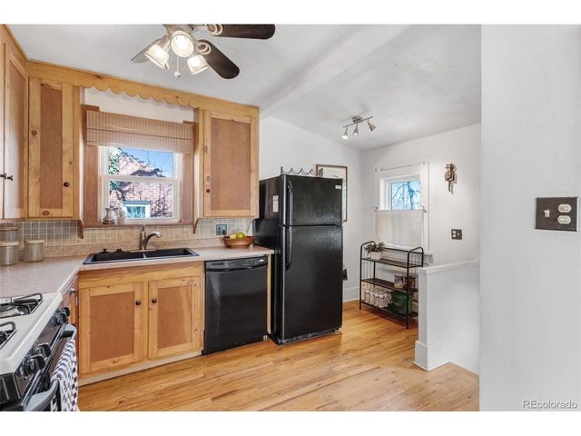 2140 S Corona St, Denver, CO 80210