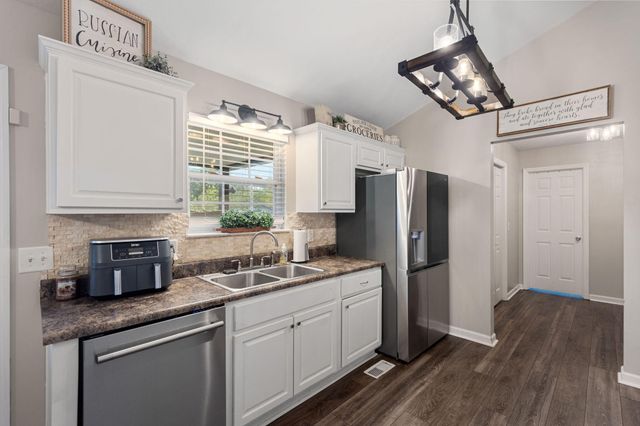 3212 SE Little John Circle SE, Cleveland, TN 37323