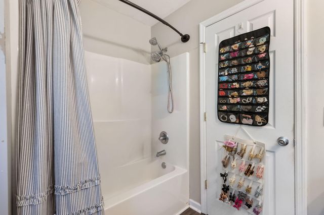 3212 SE Little John Circle SE, Cleveland, TN 37323