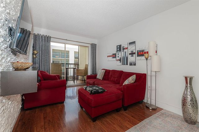 201 178th Drive 426, Sunny Isles Beach, FL 33160