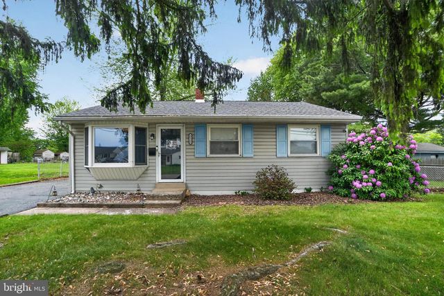 2112 BRIDGEWATER RD, Aston, PA 19014