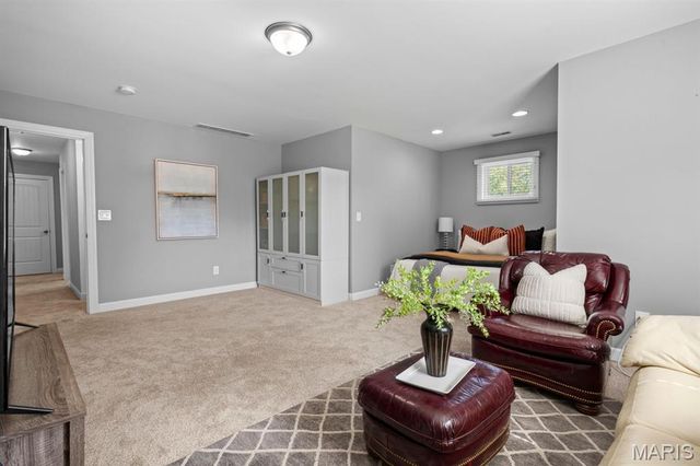 262 Joyce Court, Ballwin, MO 63021