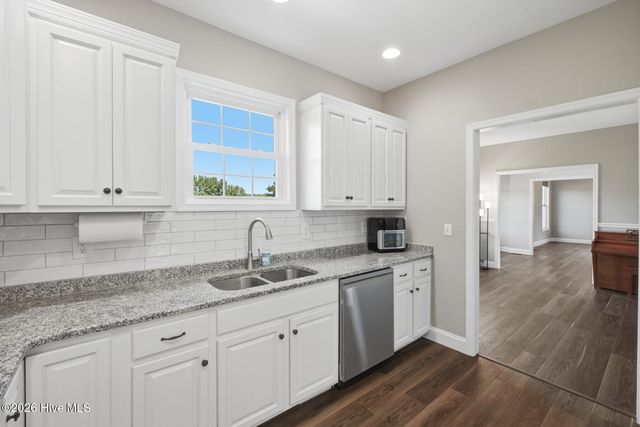 173 Providence Drive, Moyock, NC 27958