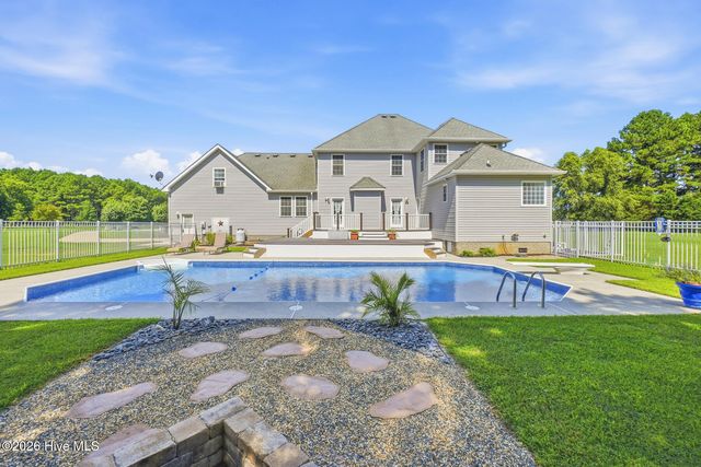 173 Providence Drive, Moyock, NC 27958