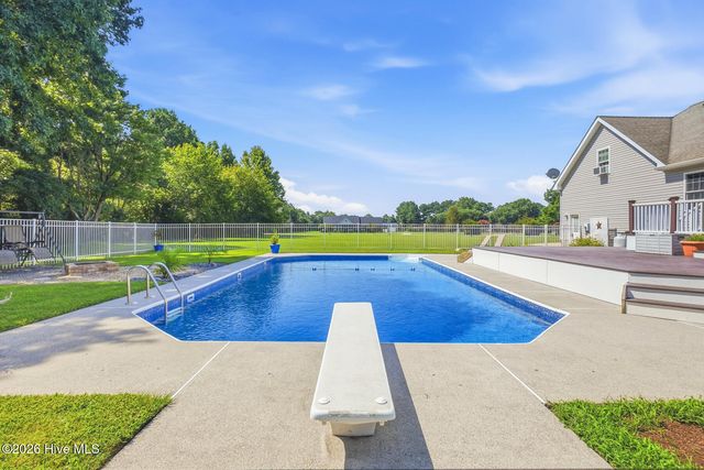 173 Providence Drive, Moyock, NC 27958