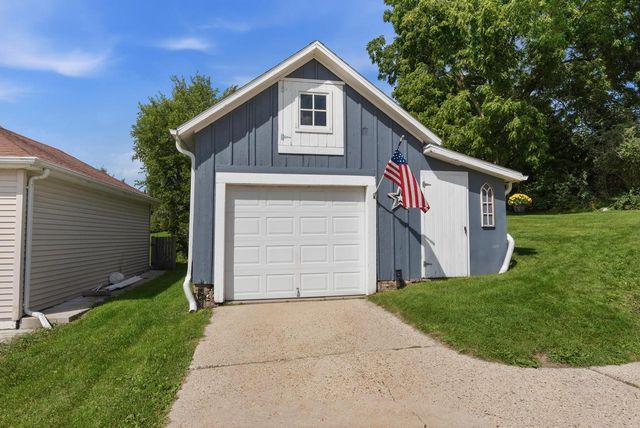 320 High STREET, Hartford, WI 53027