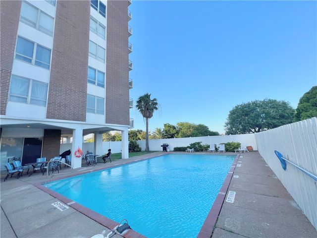 715 S Upper Broadway St 205, Corpus Christi, TX 78401