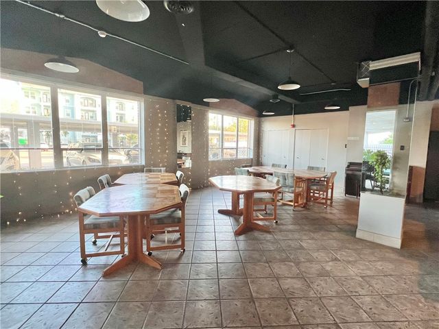 715 S Upper Broadway St 205, Corpus Christi, TX 78401